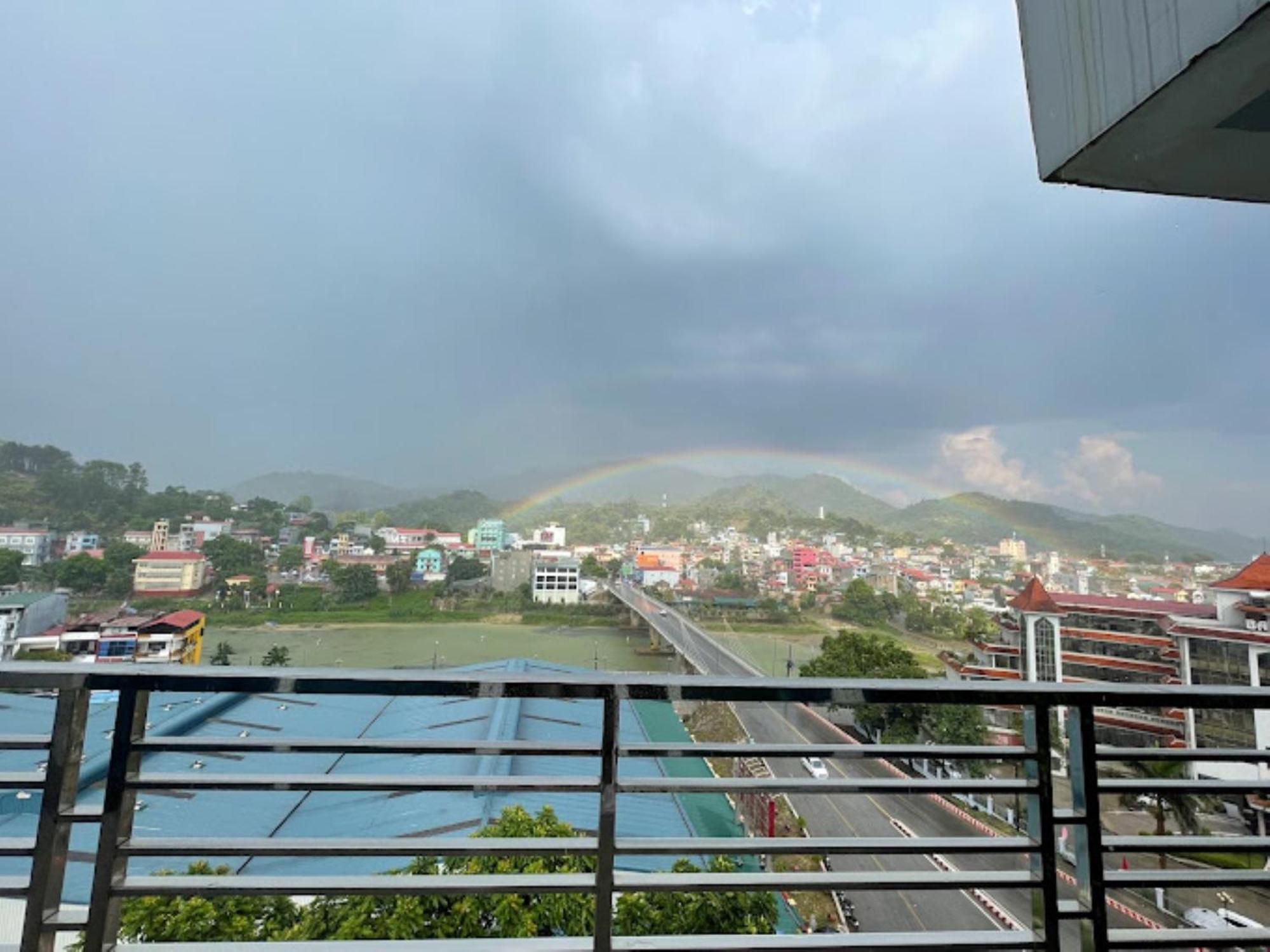 Hoa Viet Hotel Cao Bang Ngoại thất bức ảnh